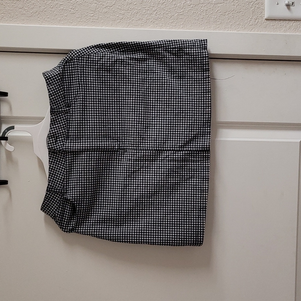 Forever 21 Chekers Mini Skirt. Size M. Stretchy material.